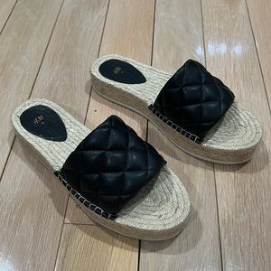 Platform sandals